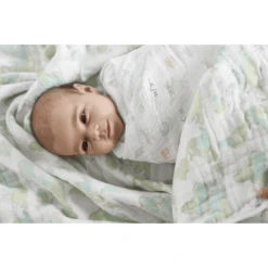 Aden + Anais™ Essential S Katoenen Mousseline Draagdoek 4 Pak Voyage -MiniMoois aden anais essential s katoenen mousseline draagdoek 4 pak voyage a390102 3