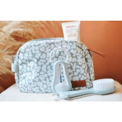 BEABA ® Toilettas Cherry Blossom -MiniMoois beaba toilettas cherry blossom a392927 1