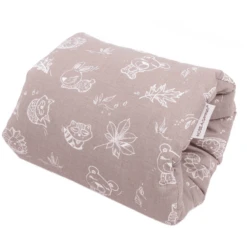 HOBEA-Duitsland Mini Verpleegkussen Bosbewoners Cappuccino -MiniMoois hobea duitsland mini verpleegkussen bosbewoners cappuccino a333291 1