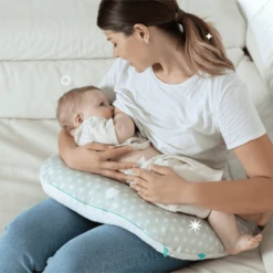 KOALA BABY CARE ® Hug Baby Voedingskussen - Grijs -MiniMoois koala baby care hug baby voedingskussen grijs a408335 1