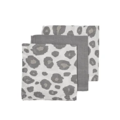 Meyco Burpdoeken 3-pack Panter Neutraal/grijs 30 X 30 Cm -MiniMoois meyco burpdoeken 3 pack panter neutraal grijs 30 x 30 cm a363827 3
