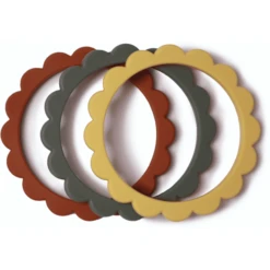 Mushie Bijtring Bloemenarmband, Zonneschijn/Droogde Tijm/Klei, 3 Stuks 11 Mushie Bijtring Bloemenarmband, Zonneschijn/Droogde Tijm/Klei, 3 Stuks -MiniMoois mushie bijtring bloemenarmband zonneschijn droogde tijm klei 3 stuks a399257 4