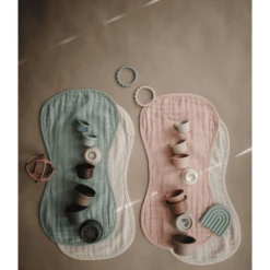 Mushie Burp Doekje Mousseline Roman Green /Mist 2-pack -MiniMoois mushie burp doekje mousseline roman green mist 2 pack a401192 3