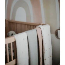 Mushie Wikkeldoek Mousseline Blush 120 X120 Cm -MiniMoois mushie wikkeldoek mousseline blush 120 x120 cm a401180 2