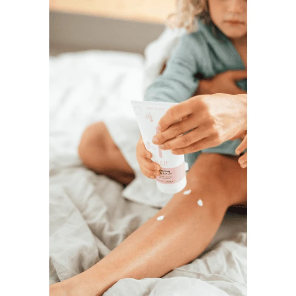 Naif Lichaamslotion Voor Baby's 200ml 4 Naif Lichaamslotion Voor Baby's 200ml - Afbeelding 2
