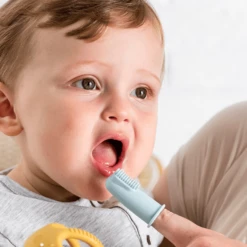 Nattou Set Van 2 Babytandenborstels Blauw -MiniMoois nattou set van 2 babytandenborstels blauw a380933 3