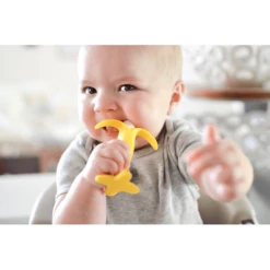 Nuby Nûby Bijtfiguurtje Banaan 10 Nuby Nûby Bijtfiguurtje Banaan -MiniMoois nuby bijtfiguurtje banaan a309190 3