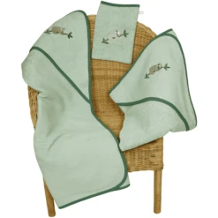 WÖRNER SÜDFROTTIER Badhanddoek Luiaard Hello Liv -MiniMoois woerner suedfrottier badhanddoek luiaard hello liv a384786 2